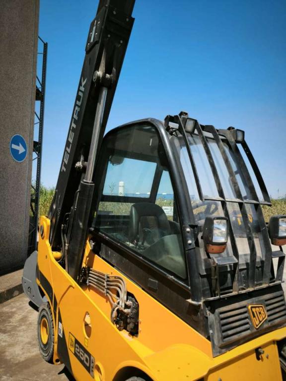 JCB TLT25D Foto 2