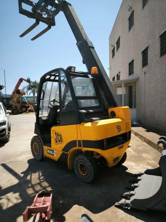 JCB TLT25D Foto 5