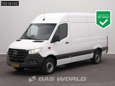 Mercedes-Benz Sprinter 317 CDI Automaat 2025 Model L2H2 170PK Navi Airco Cruise Camera MBUX CarPlay Stoelverwarmi vendida por BAS World B.V.