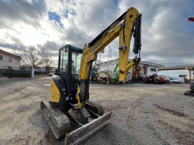 Yanmar VIO25-6CR vendida por TECNOMACCHINE Srl