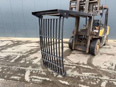 Caterpillar 313E / 320F / 323E / 325F / 329E/ 330F / 336E / 34 vendida por Smitma B.V.