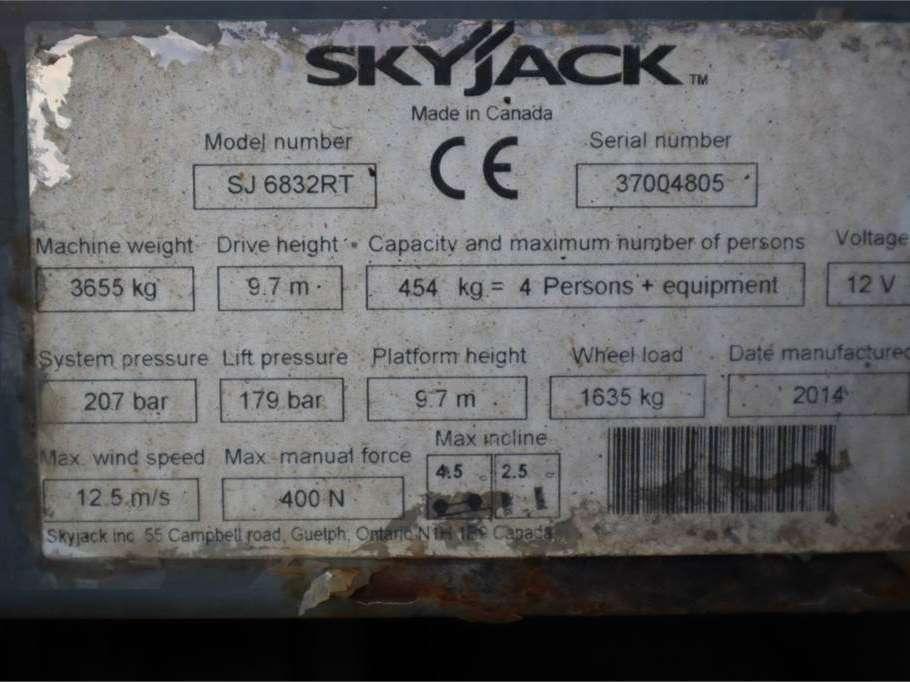 SkyJack SJ6832 Diesel Foto 14