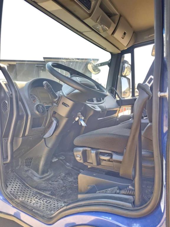 Iveco EUROCARGO CUBE 120-220 Foto 10