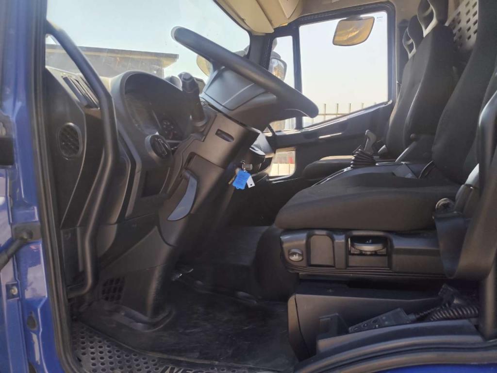 Iveco EUROCARGO CUBE 120-220 Foto 7