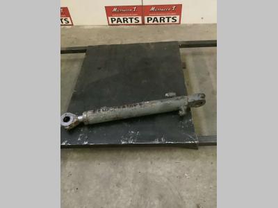 Pistón de penetración para Neuson 3402 vendida por Massucco T. Srl Area Ricambi