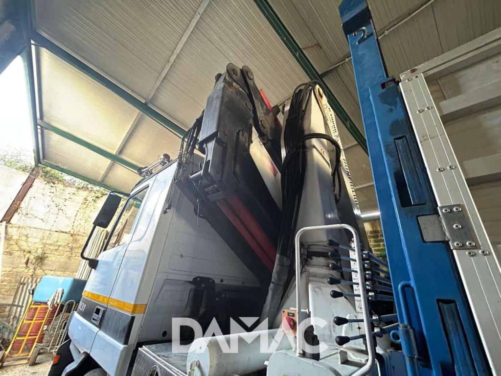 Mercedes-Benz ACTROS 1831 Foto 11
