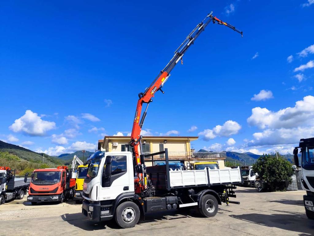 Iveco EUROCARGO 160-250 Foto 4