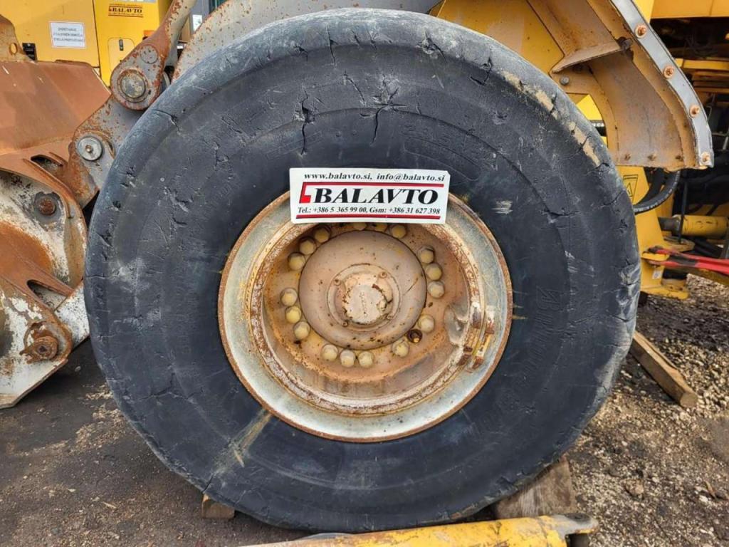 Volvo rims VOE11020575 for Volvo L110E, L120C, L120D, L120E Foto 3