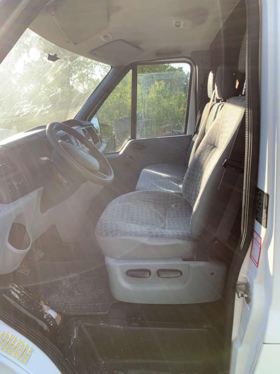 Ford TRANSIT 100T300 VAN TRUCK Foto 3
