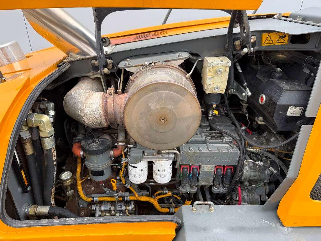 Liebherr L580 - Quick Coupler / 4 Good Tyres! Foto 20
