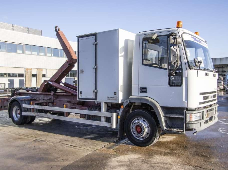 Iveco EUROCARGO 130E18 Foto 2