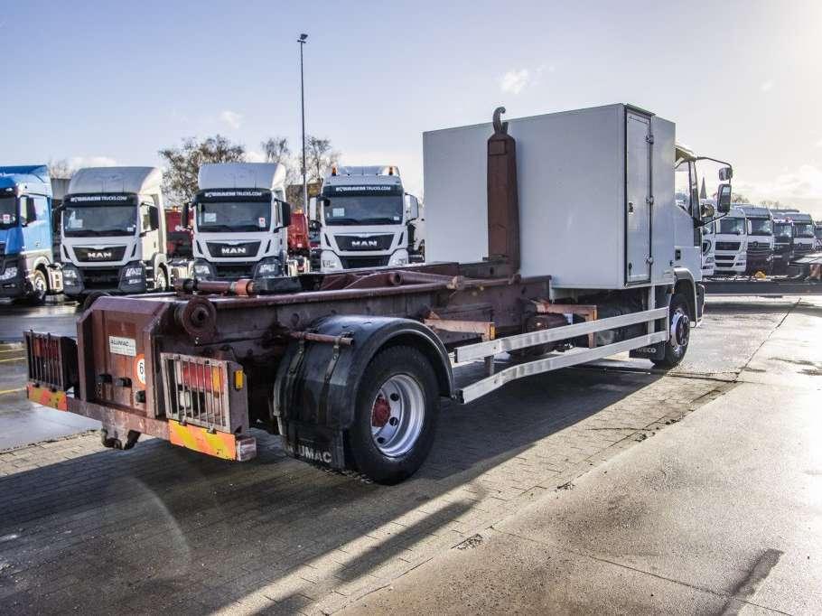 Iveco EUROCARGO 130E18 Foto 5