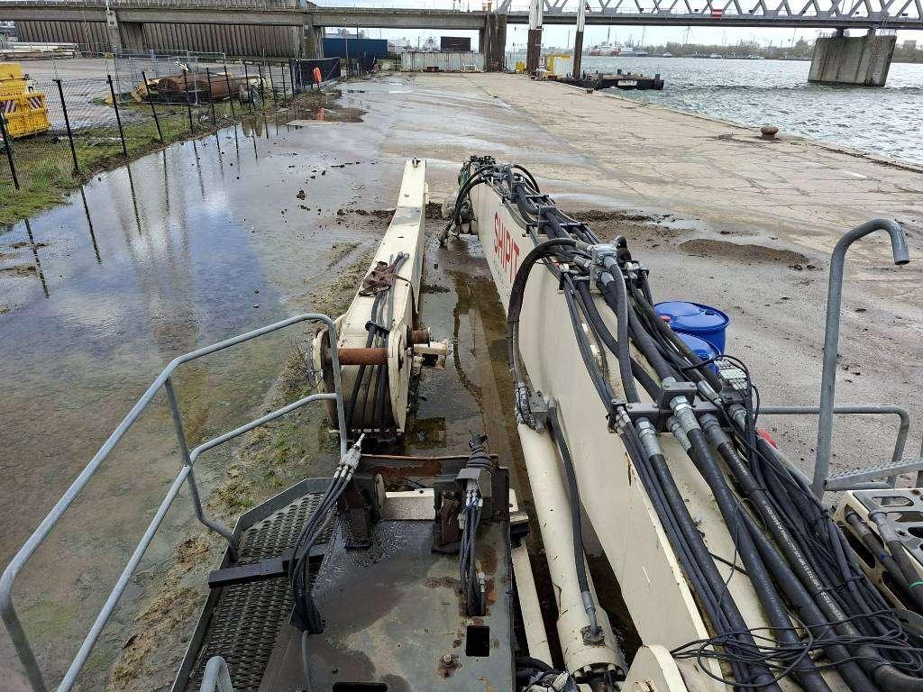 Sennebogen 830E K17(only upperstructure with damaged cabin) Foto 11