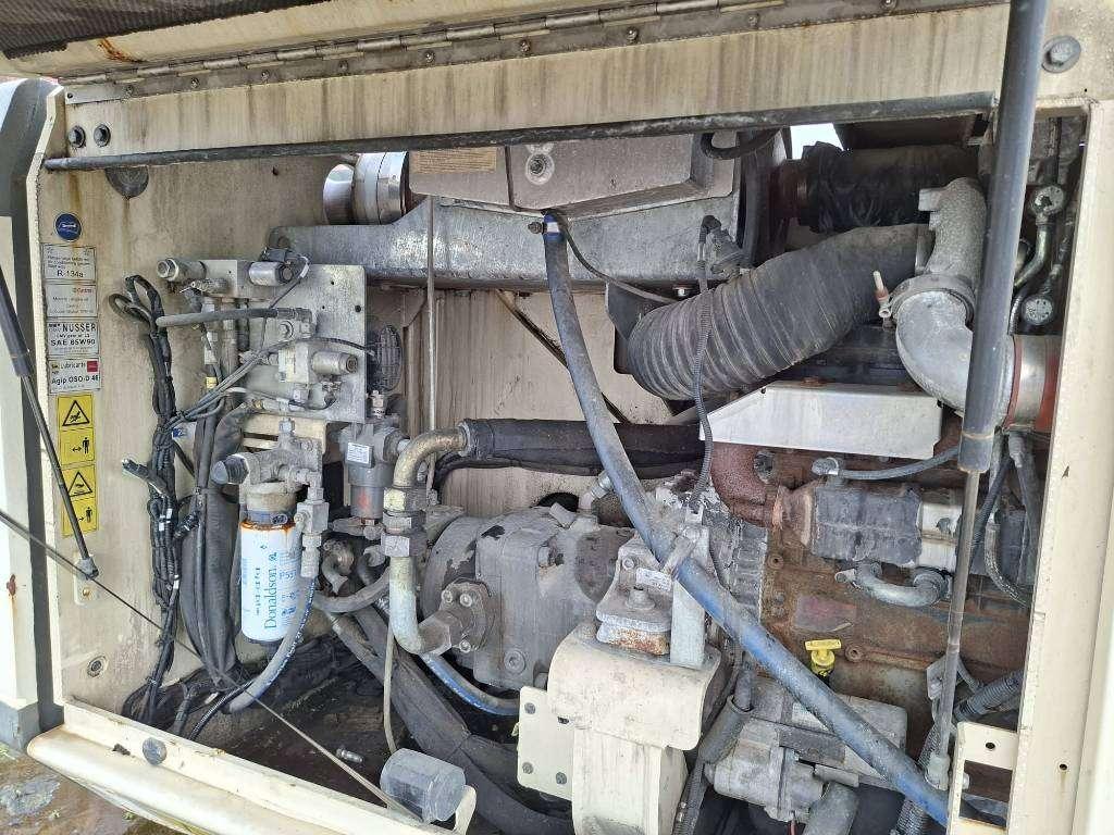 Sennebogen 830E K17(only upperstructure with damaged cabin) Foto 20