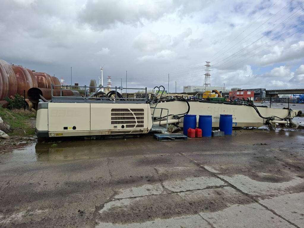 Sennebogen 830E K17(only upperstructure with damaged cabin) Foto 5