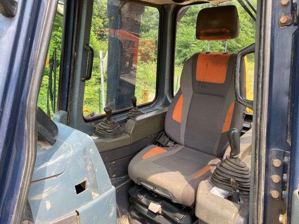 Komatsu D155A-3 Foto 6