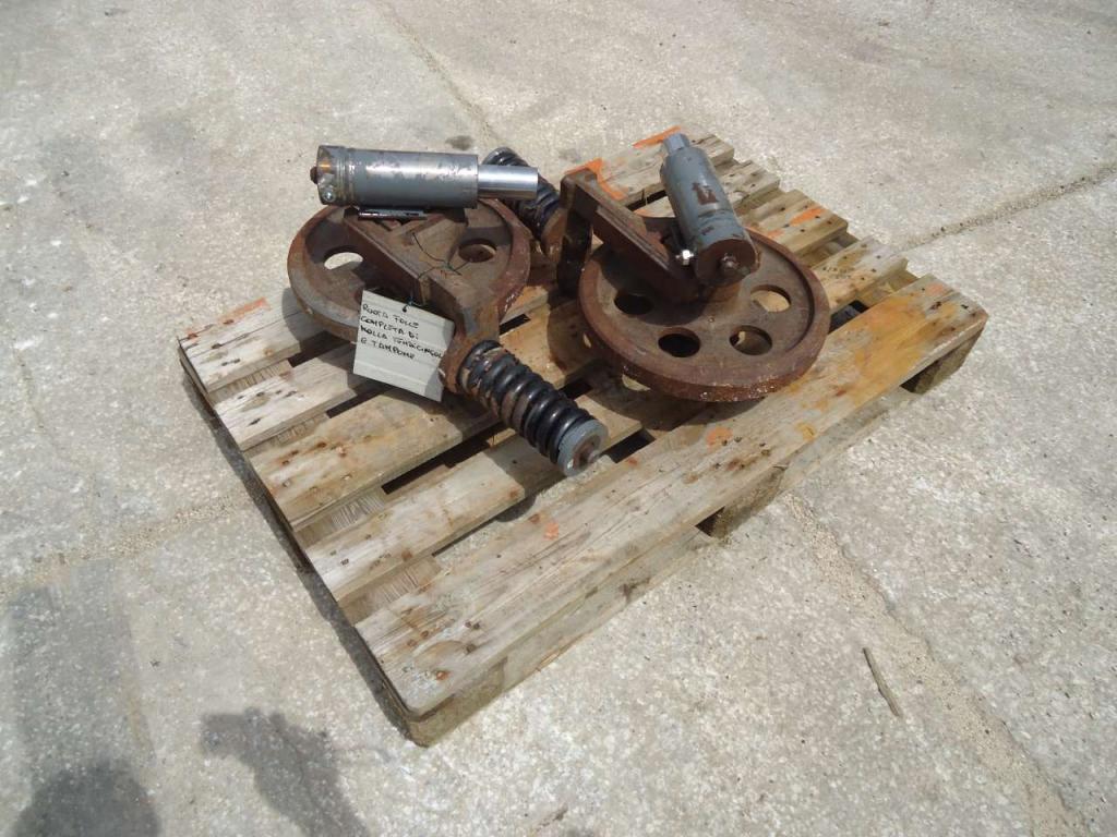 Rueda guía para Takeuchi TL10V-2 Foto 1