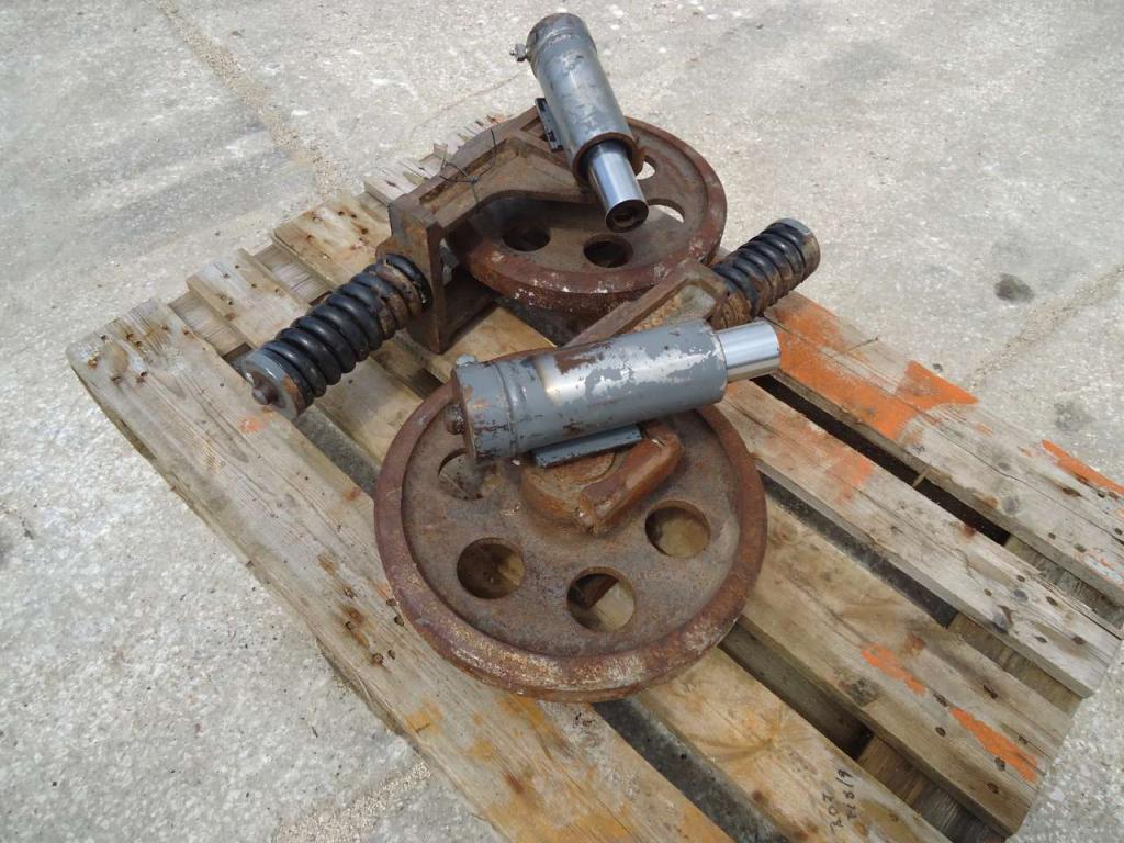 Rueda guía para Takeuchi TL10V-2 Foto 4