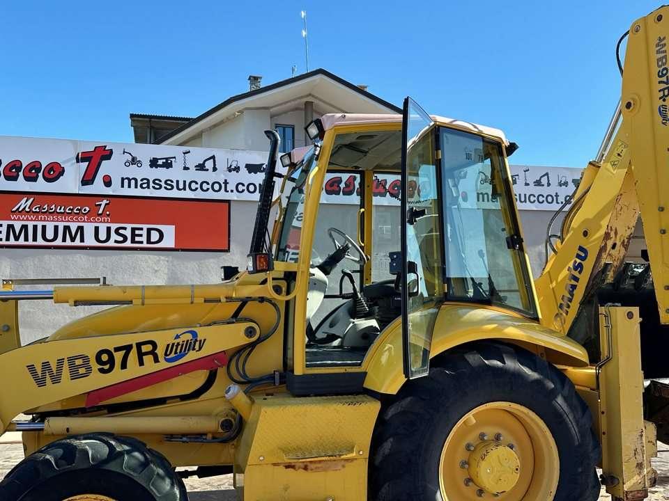 Komatsu WB97R Foto 9
