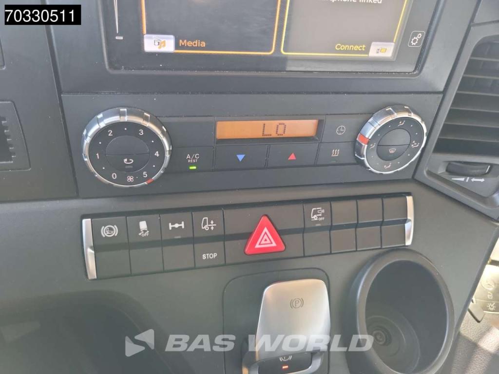 Mercedes-Benz Actros 1851 4X2 BigSpace 2x Tanks M.O.T. Foto 24