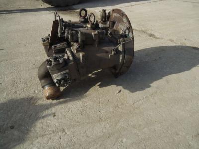 Bomba hidráulica para FIAT HITACHI - HITACHI EX215 - ZX210 vendida por OLM 90 Srl