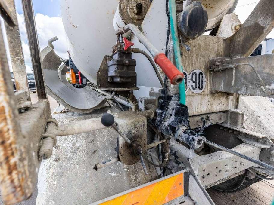 Volvo FM 12.440 +MANUAL+ LIEBHERR 9M3 Foto 10