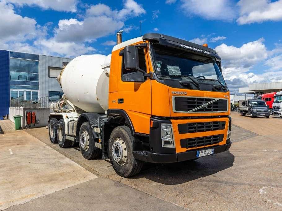 Volvo FM 12.440 +MANUAL+ LIEBHERR 9M3 Foto 7