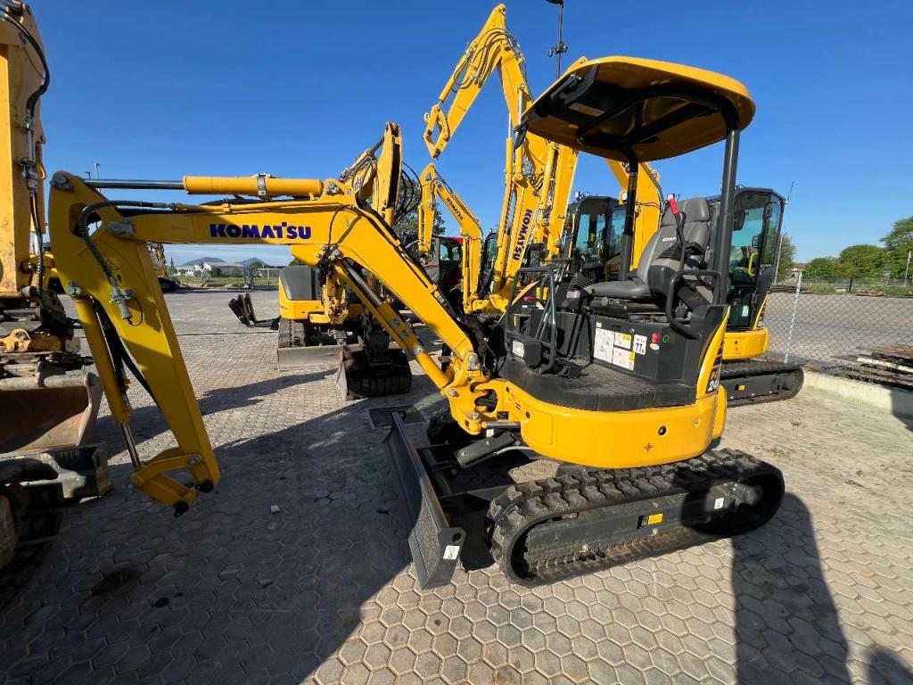 Komatsu PC24MR-5 Foto 3