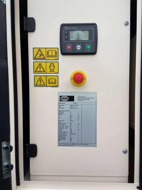 FG Wilson P13.5-6 - 13.5 kVA Genset - DPX-16000 Foto 5