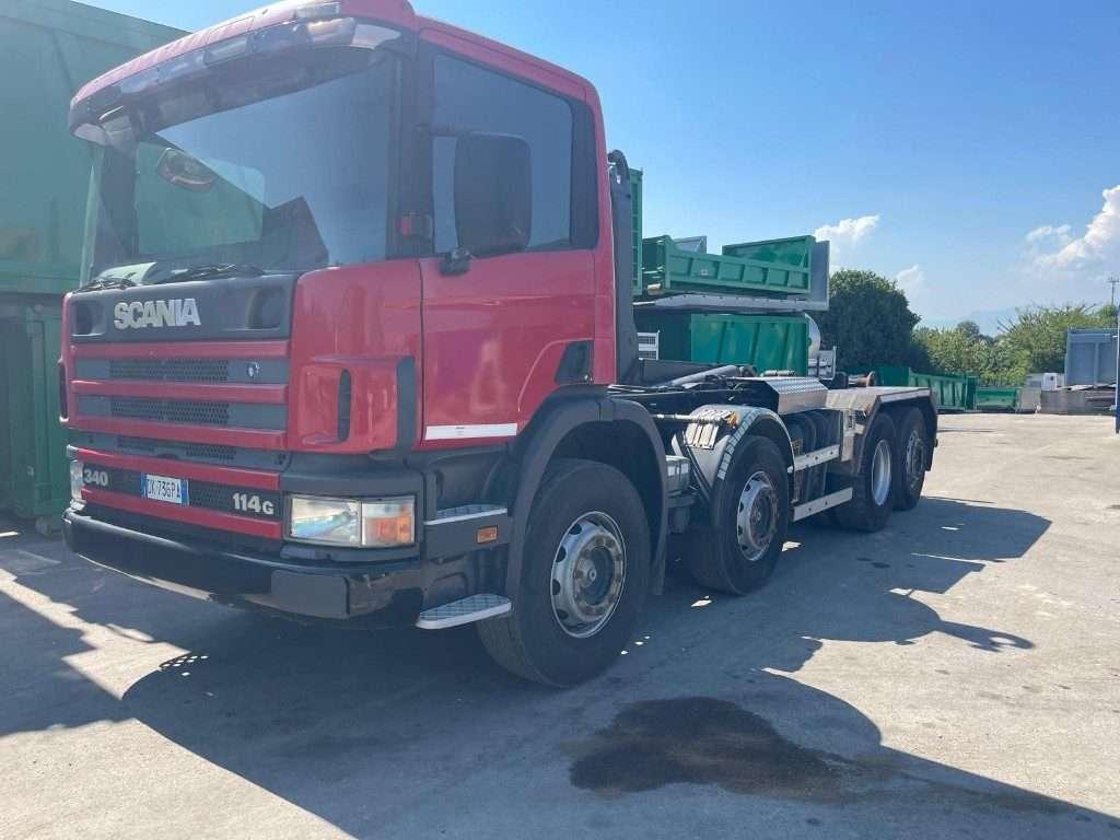 Scania CV P114 GB SCARRABILE USATO 8X2 Foto 1