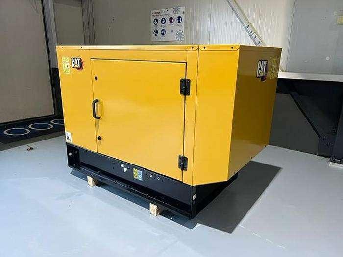 Caterpillar DE 22 E3 Foto 1
