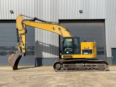 Caterpillar 328D vendida por Big Machinery