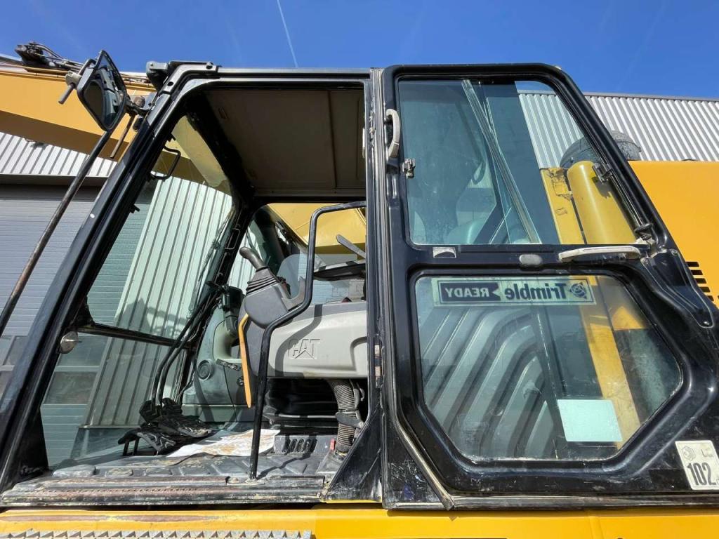 Caterpillar 328D Foto 22