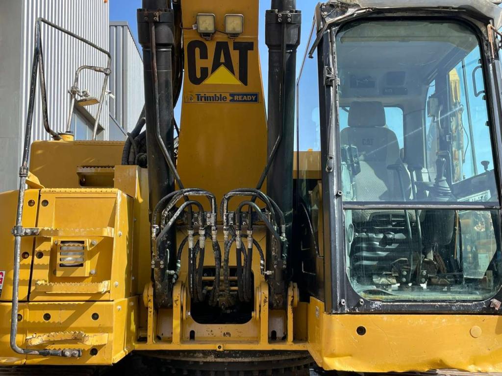 Caterpillar 328D Foto 9
