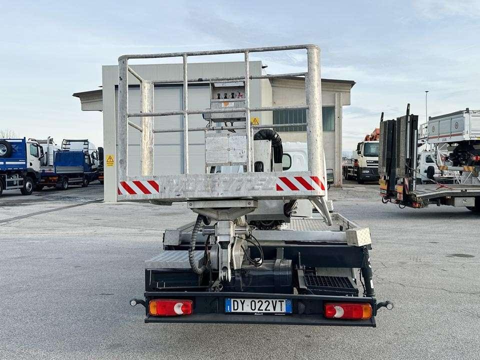Nissan 35.11 MX 225 Foto 23