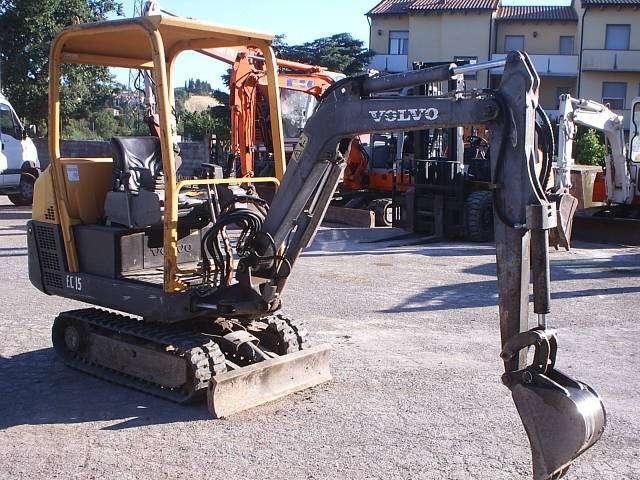 Volvo EC15 Foto 1