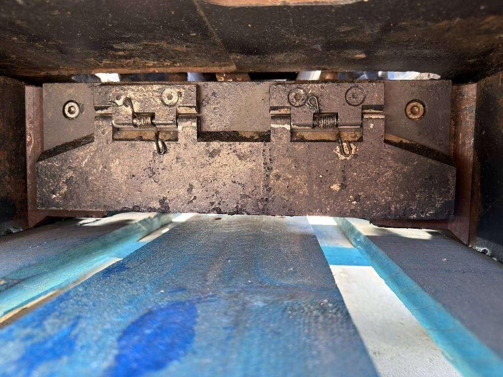 OilQuick OQ70/55 - M318D / 320D / 320E / 320F / 323D / 323E Foto 13