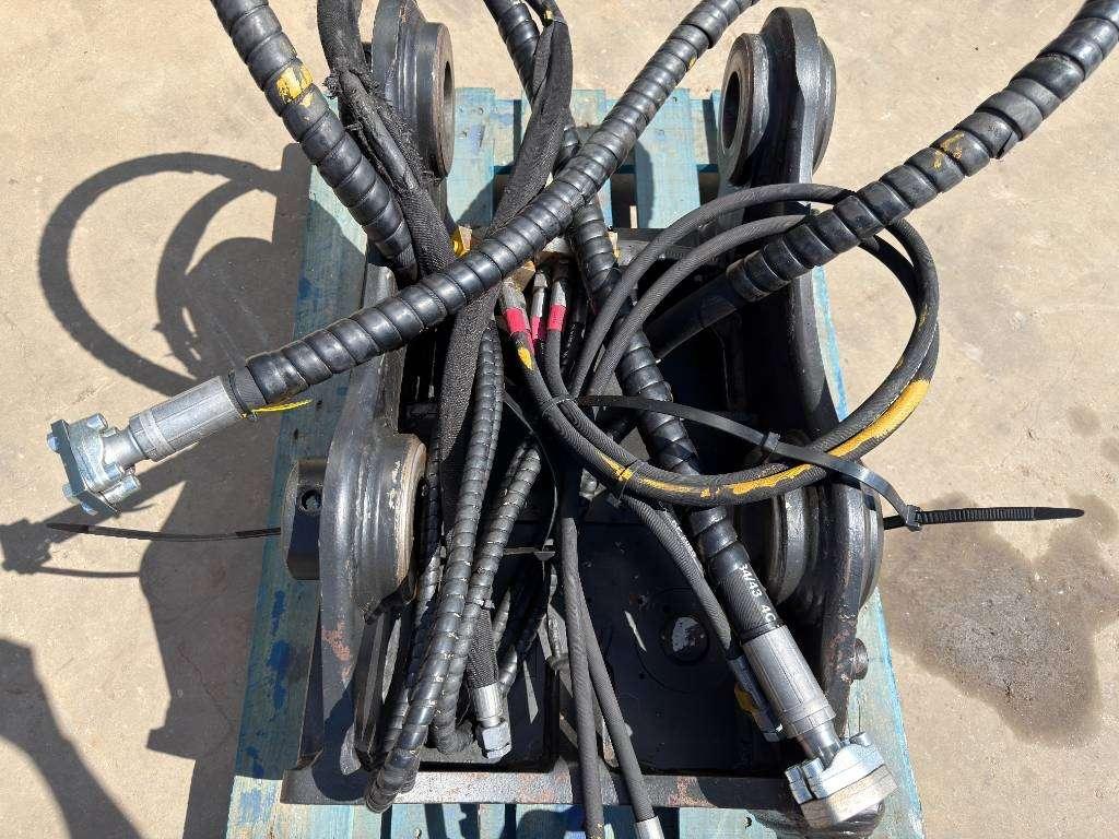 OilQuick OQ70/55 - M318D / 320D / 320E / 320F / 323D / 323E Foto 15