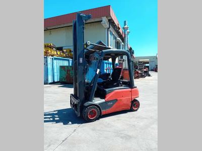 Linde E20PL-02 vendida por Uni.Trucks Srl
