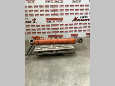 190 serie 6 Pistón de penetración para Hitachi 190 serie 6 vendida por Massucco T. Srl Area Ricambi