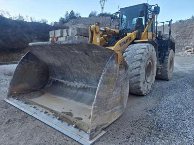 Komatsu WA470-6 vendida por Omeco Spa