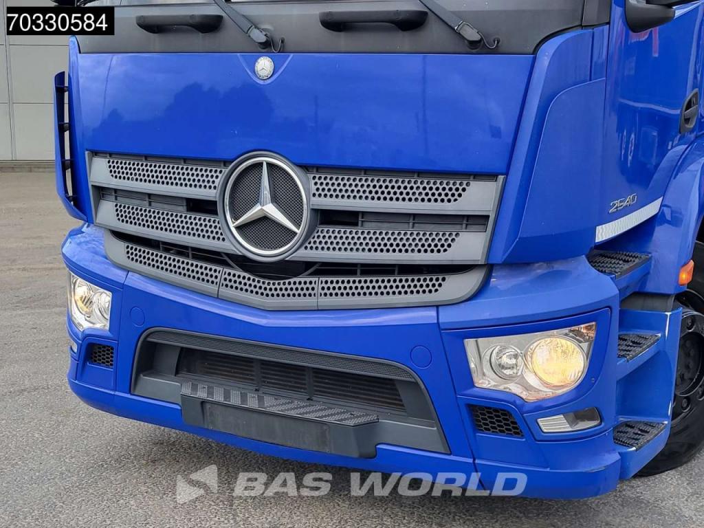 Mercedes-Benz Actros 2540 6X2 Foto 8