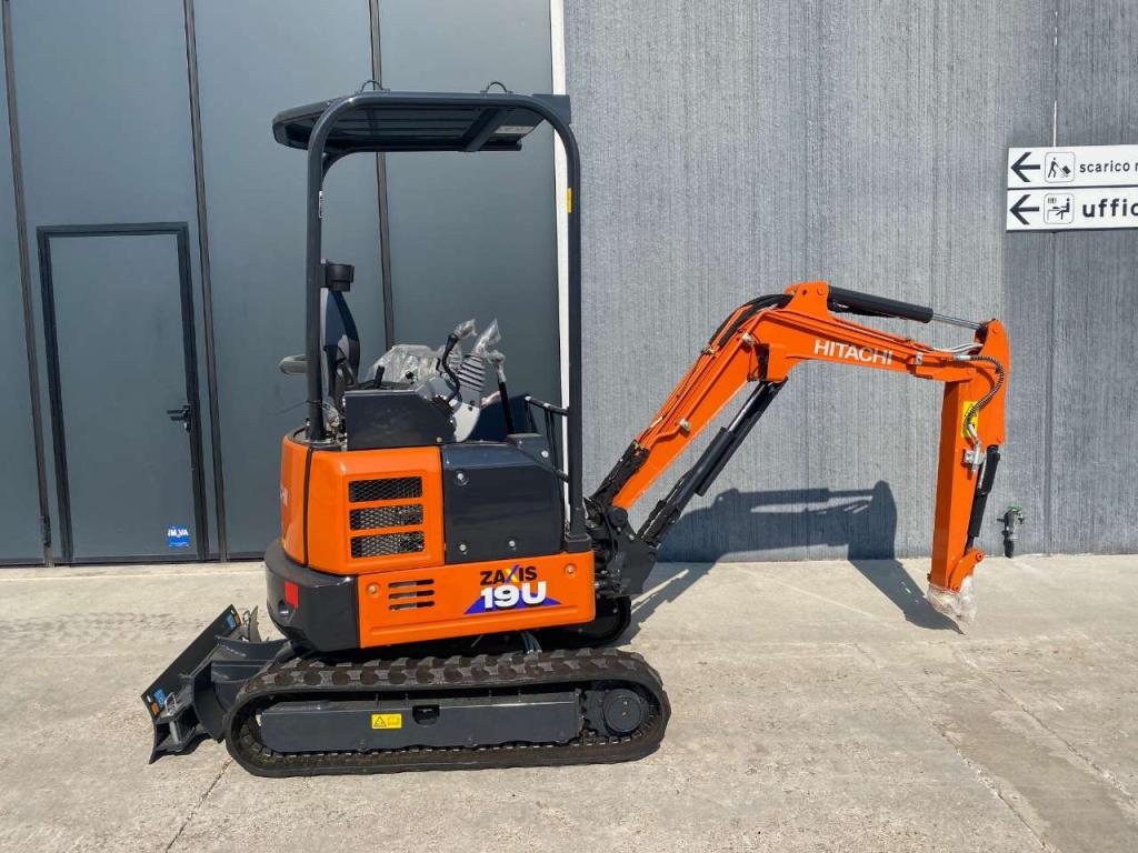 Hitachi ZX19U-6 Foto 8