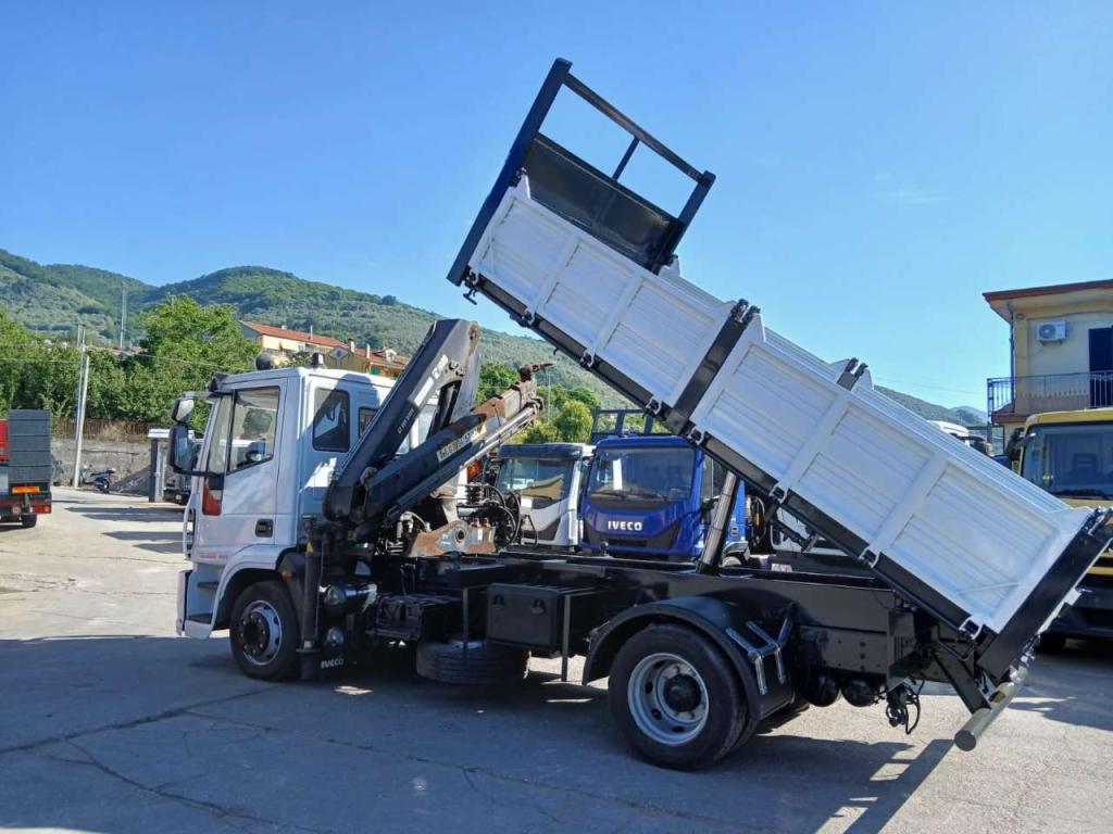 Iveco EUROCARGO ML120E28 Foto 10