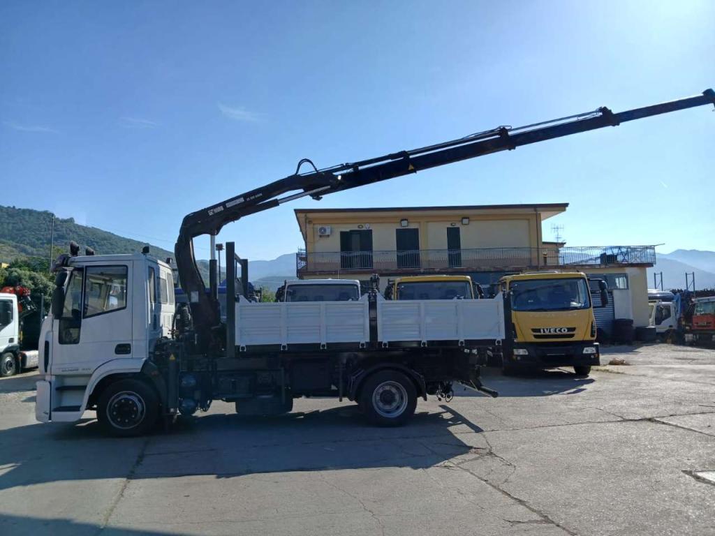 Iveco EUROCARGO ML120E28 Foto 29