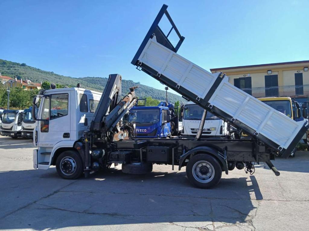 Iveco EUROCARGO ML120E28 Foto 8