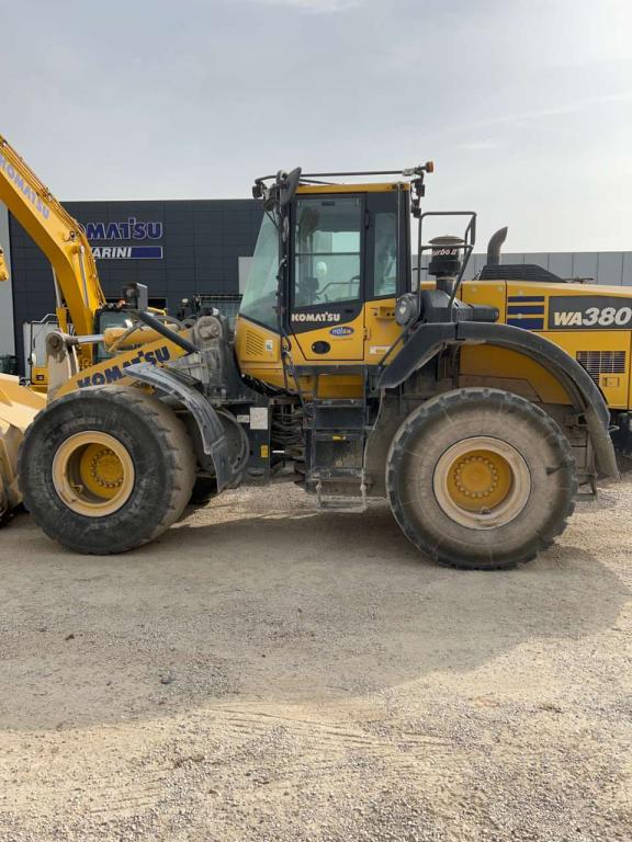 Komatsu WA380-8 Foto 1