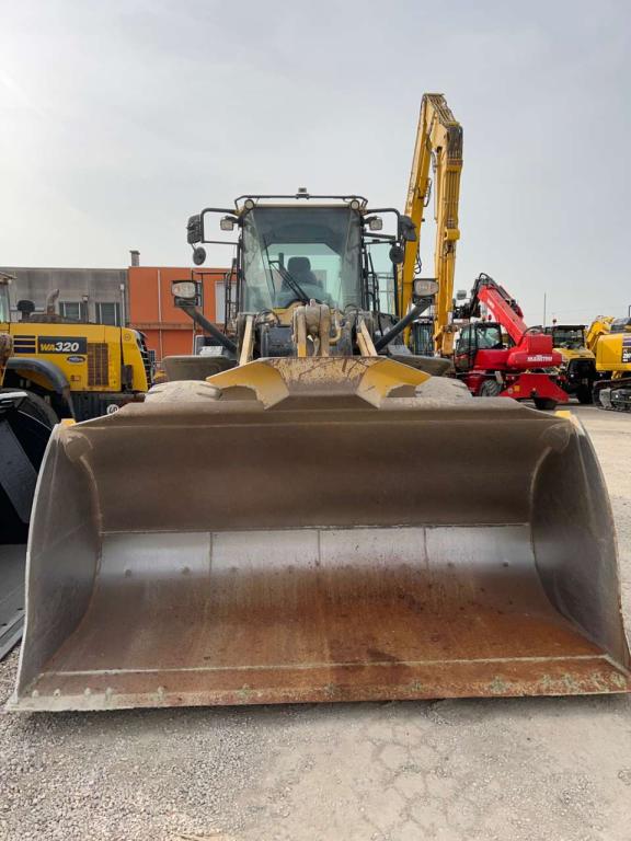 Komatsu WA380-8 Foto 2