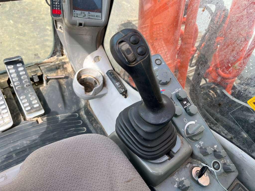 Hitachi ZX350LC-5 - Hammer Lines / Automatic Greasing Foto 11