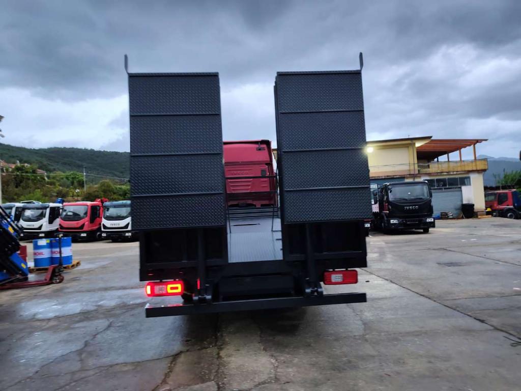 Iveco X-WAY 570 Foto 16
